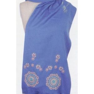 Scarf or wrap purple floral design Pashmina